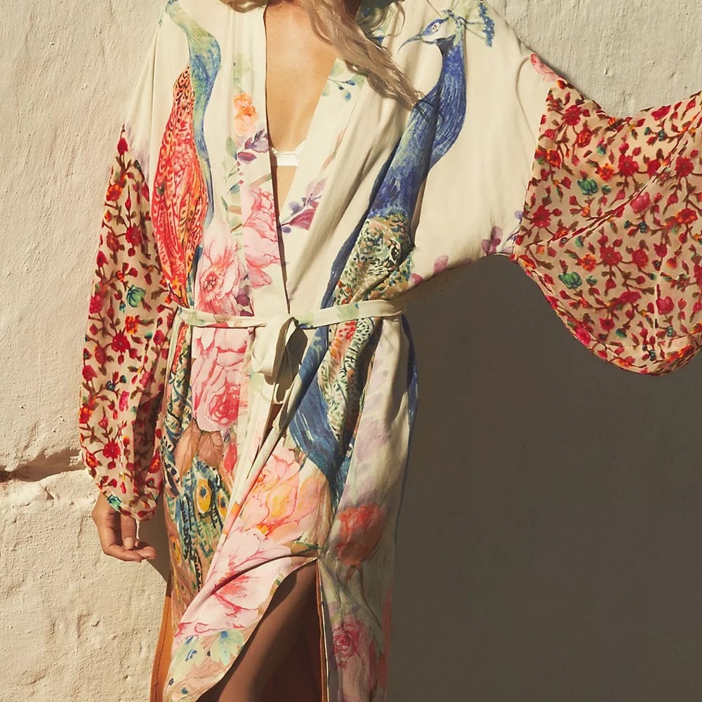 Peacock Burnout
Kimono Duster Robe